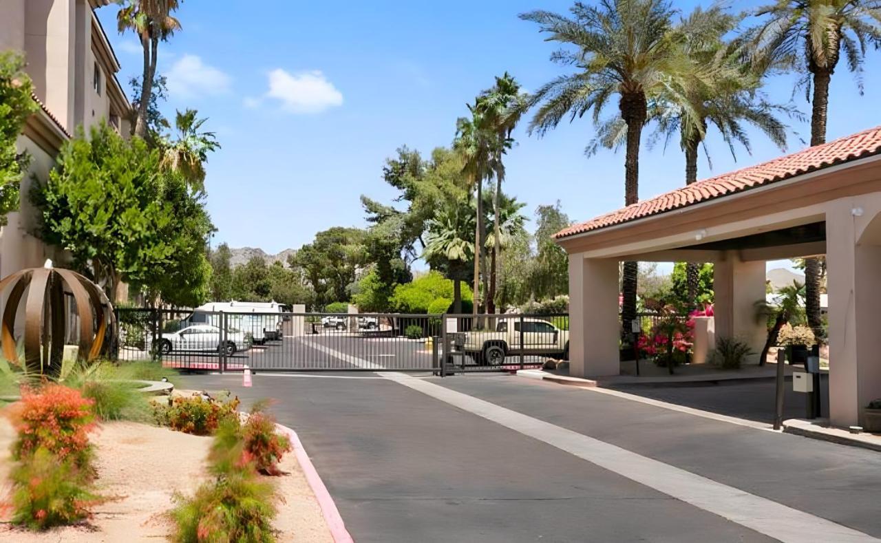 Biltmore Bliss Desert Retreat! フェニックス エクステリア 写真