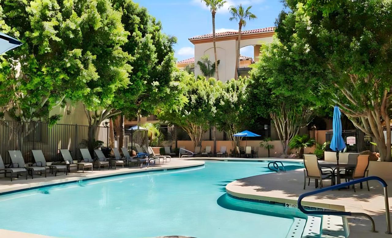 Biltmore Bliss Desert Retreat! フェニックス エクステリア 写真